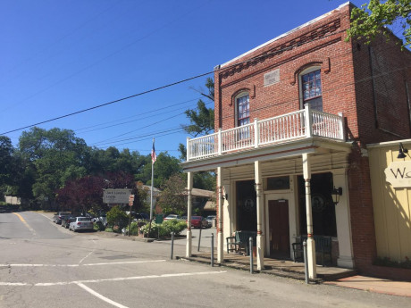 The Jack London Saloon - Exterior