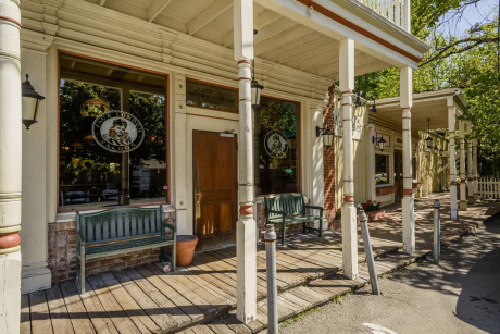 The Jack London Saloon - Saloon Exterior