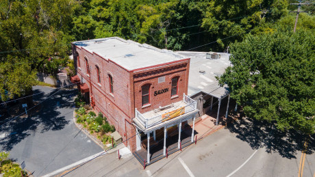 The Jack London Saloon - Exteriors